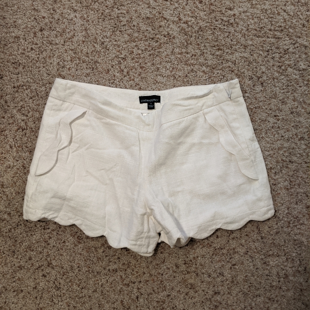 ❤️Cynthia Rowley Scalloped Shorts